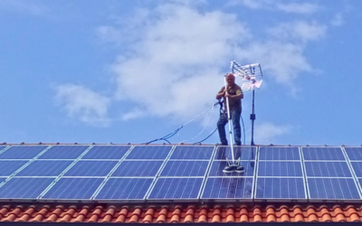 Quanto rende davvero un impianto fotovoltaico sporco? Perdite, rischi e quando fare la pulizia
